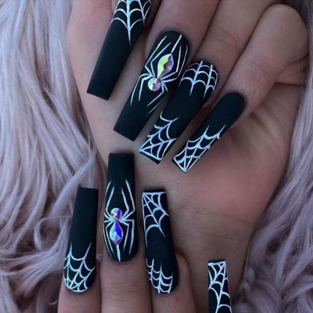 Dark Spider Halloween Nail